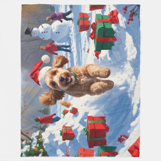 Cockapoo läuft im Schnee mit Weihnachtsmütze Fleecedecke (Vorderseite)