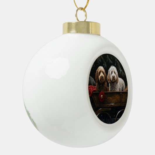 Cockapoo Snowy Sleigh Weihnachtsdekor Keramik Kugel-Ornament (Links)