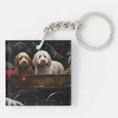 Cockapoo Snowy Sleigh Weihnachtsdekor Schlüsselanhänger (Rückseite)