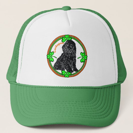 Cockapoo St Patrick's Day Truckerkappe (Vorderseite)