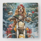 Cocker Spaniel Dog Riding Motorrad Weihnachten Quadratische Wanduhr (Vorderseite)