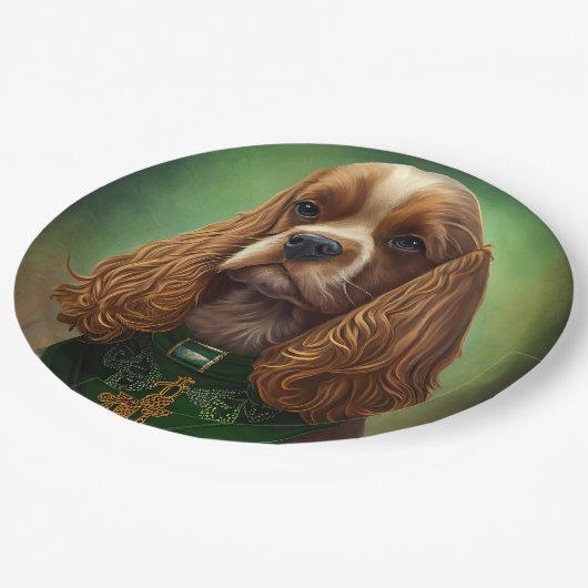 Cocker Spaniel Hund in St. Patrick's Day Dress Pappteller (Schrägansicht)