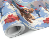 Cocker Spaniel läuft in Schnee mit Weihnachtshut Geschenkpapier (Rolleneckpunkt)