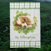 Cocker Spaniel Puppy Sleeping in Shamrocks Plaid  Geschirrtuch