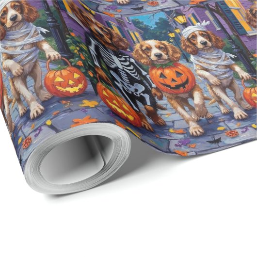 Cocker Spanierhunde Trick-or-Treating zu Halloween Geschenkpapier (Rolleneckpunkt)
