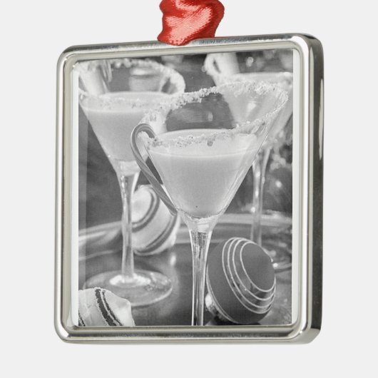 COCKTAIL LOVER'S CHRISTMAS ORNAMENT (Links)
