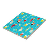 Cocktail-Muster auf aquamarinem Hintergrund Fliese (Seite)