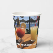 Cocktails am Meeresbenutzertext Pappbecher (Rückseite)