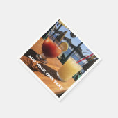 Cocktails am Meeresbenutzertext Serviette (Ecke)