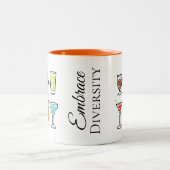 Cocktails Embrace Diversity Bachelorette Zweifarbige Tasse (Mittel)