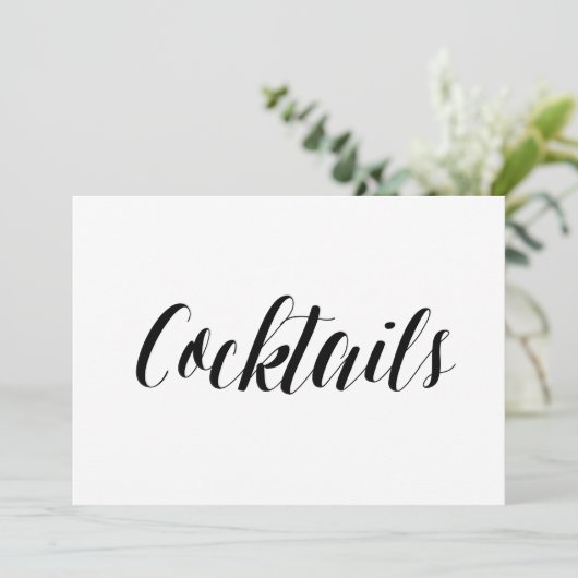 "Cocktails" Hochzeitszeichen im kalligraphischen S Einladung (Stehend Vorderseite)