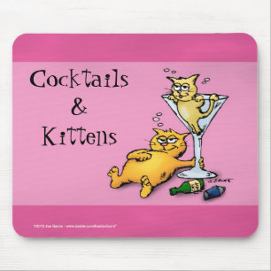 Cocktails & Kittens Rosa Cartoon-Mauspad Mousepad