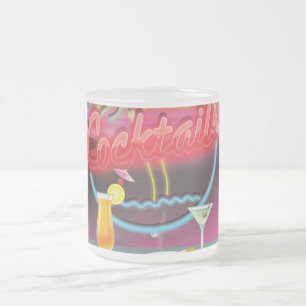 Cocktails Nachtclubbar mit Getränken Mattglastasse