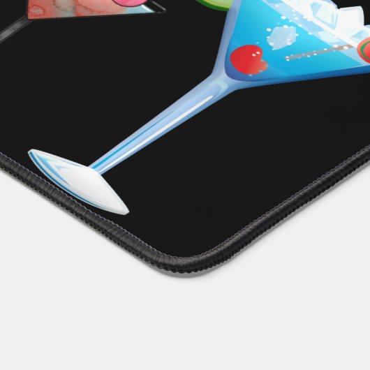 Cocktails Spaß beim Arbeiten am Wochenende Schreibtischunterlage (Ecke)