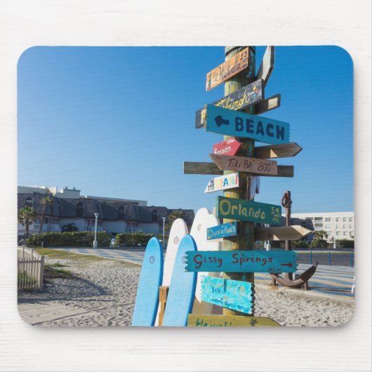 Cocoa Beach Tiki Totem Mousepad (Vorne)