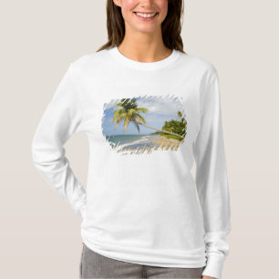 Coconut Grove Beach in Cades Bay, mit St. 2 T-Shirt