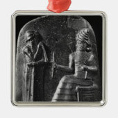 Code von Hammurabi, Spitze des Stele Silbernes Ornament (Vorne)