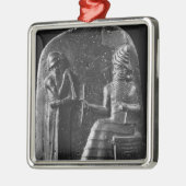 Code von Hammurabi, Spitze des Stele Silbernes Ornament (Links)