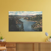 Coeur d'Alene, ID - View of Beauty Bay Leinwanddruck (Insitu (Wohnzimmer))