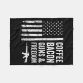 Coffee Bacon Guns & Dom - Bbq Grill Funny Gun  Fleecedecke (Vorderseite (Horizontal))