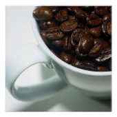 Coffee Beans in White Cup Close-Up Poster (Vorderseite)