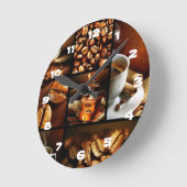 Coffee Collage 2 Runde Wanduhr (Winkel)