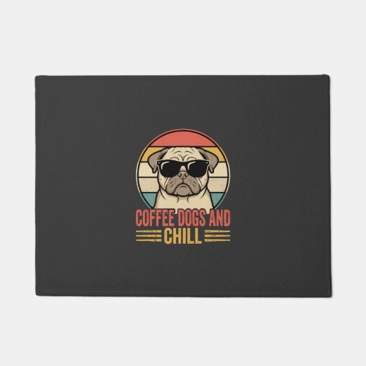 Coffee Dogs und Chill Retro Pug Fußmatte (Vorderseite)