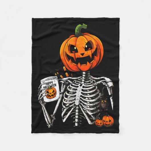 Coffee Drinking Skeleton Pumpkin Halloween Costume Fleecedecke (Vorderseite)