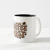 Coffee First Retro Bubble Typography Mug Zweifarbige Tasse (VorderseiteRechts)