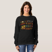 Coffee Gives Me Teacher Powers Teacher Costume Sweatshirt (Vorne ganz)