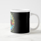 Coffee Mug with a Humorous Digital Design Jumbo-Tasse (Rechts)