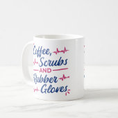 Coffee, Scrubs & Rubber Gloves Mug – Nurse Life Gi Kaffeetasse (Vorderseite Links)