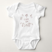 Coffee Theme Cafe Bebe Brewing Bow Baby Shower Baby Strampler (Vorderseite)
