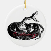 Coiled Rattlesnake Thunder_Cove Keramik Ornament (Hinten)