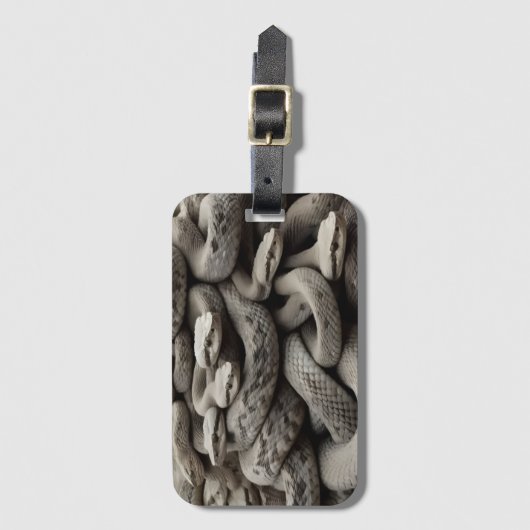 Coiled Serpents Gepäckanhänger (Vorderseite Vertikal)