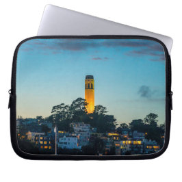 Coit Tower San Francisco – Skyline Photography Art Laptopschutzhülle
