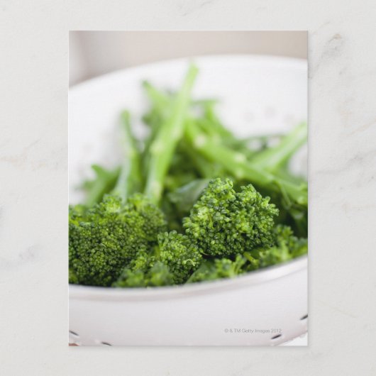 COLANDER VOLLSTÄNDIG VON SUPERFOOD BROCCOLI POSTKARTE (Vorderseite)