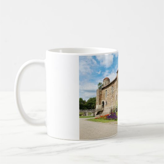 Colchester Castle Tasse (Links)
