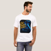 Cold Blooded Instinct Cobra Snake Graphic T-Shirt (Vorne ganz)