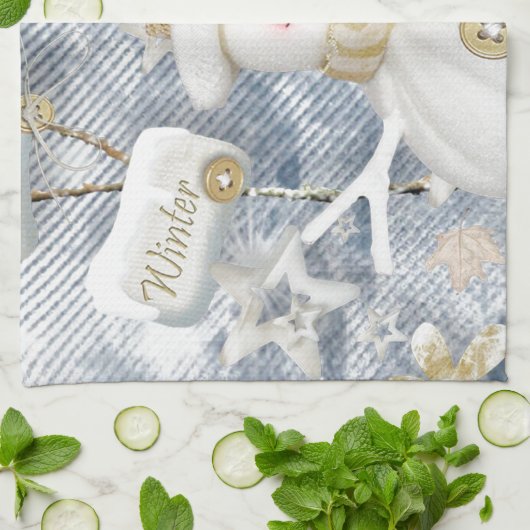 Cold Winter Snowman Handtuch (Gefaltet)