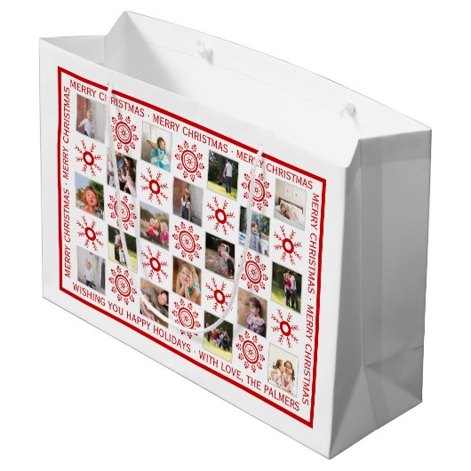 Collage aus Foto, Schneeflocken und Weihnachtswüns Große Geschenktüte (Rückseite Schrägansicht)