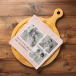 Collage Foto Pastell Pink Bestes Grandma Geschenk Geschirrtuch<br><div class="desc">Sie suchen das perfekte Geschenk für Ihre Großmutter? Nehmen wir ein wunderschönes Foto in Pastellrosa. Dieses sentimentale und nachdenkliche Geschenk ist perfekt für jeden Anlass, vom Geburtstag bis zum Muttertag und darüber hinaus. Das Collage Foto kann so angepasst werden, dass es Bilder der Angehörigen Ihrer Großmutter, einschließlich ihrer Kinder, Enkel...</div>