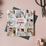 Collage Foto Pink Wir Liebe Sie Oma Bestes Geschen Magnetkarte<br><div class="desc">"Collage Foto Pink We Liebe You Oma Best Gift" könnte auf ein sentimentales und personalisiertes Geschenk für eine Großmutter beziehen. Dieses Geschenk kann eine Sammlung von Fotos in einem Collage-Format angeordnet, Set vor einem rosa Hintergrund, um eine Touch von Wärme und Weiblichkeit hinzuzufügen. Die Collage kann von Hand oder digital...</div>