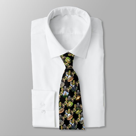 Collage Neck Tie Krawatte (Gebunden)