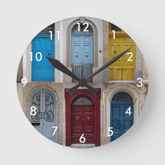 Collage of bunt front doors runde wanduhr (Vorderseite)
