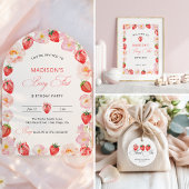 Berry First Birthday Strawberry Bow 1st Birthday Einladung