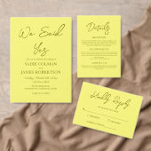 Wir sagten ja Minimalistische Buttergelbe Hochzeit Einladung (Personalisiere diese Kollektion eines unabhängigen Creators.)