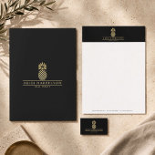 Elegantes goldenes Ananas-Logo auf schwarzer Kerze Lebensmitteletikett