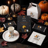 Gruseliges Spukhaus Koffer oder Behandle Halloween Einladung