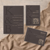 Modern Brown Monogram Minimalist Wedding Einladung (Personalisiere diese Kollektion eines unabhängigen Creators.)